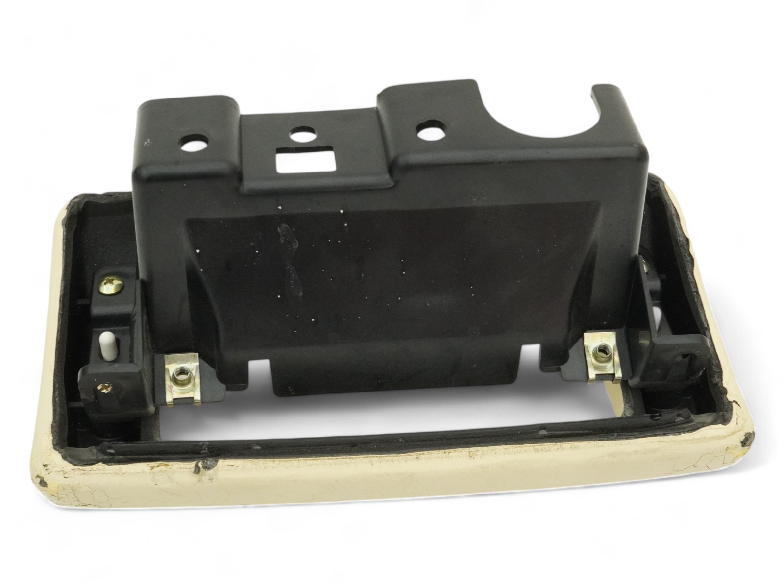 2003 - 2013 MASERATI QUATTROPORTE M139 ASHTRAY STORAGE TRAY CENTER CONSOLE REAR