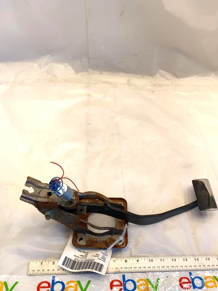 1998 丰田 COROLLA 制动停止踏板组件带传感器原始设备制造商 — 第 2/4 张图片