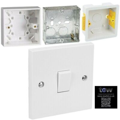 Einzelner Lichtschalter 1 Gang 10 Amp weiß & Pattress, Trockenfutter oder Metallrückwandbox