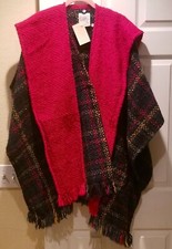 Boyne Valley Weavers Cape Handmade Ireland 100% Wool Navy Plaid Scarf Cape Nwt