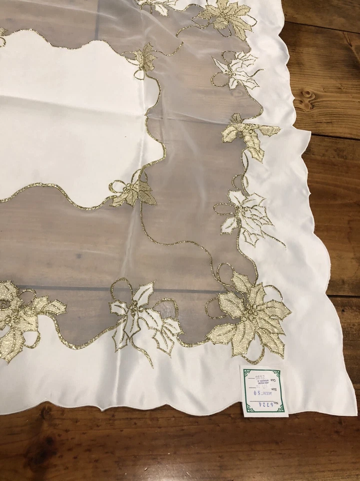 Christmas White Sheer And GoldPoinsettia Table topper square 36 X 36 NEW - Image 4 of 4