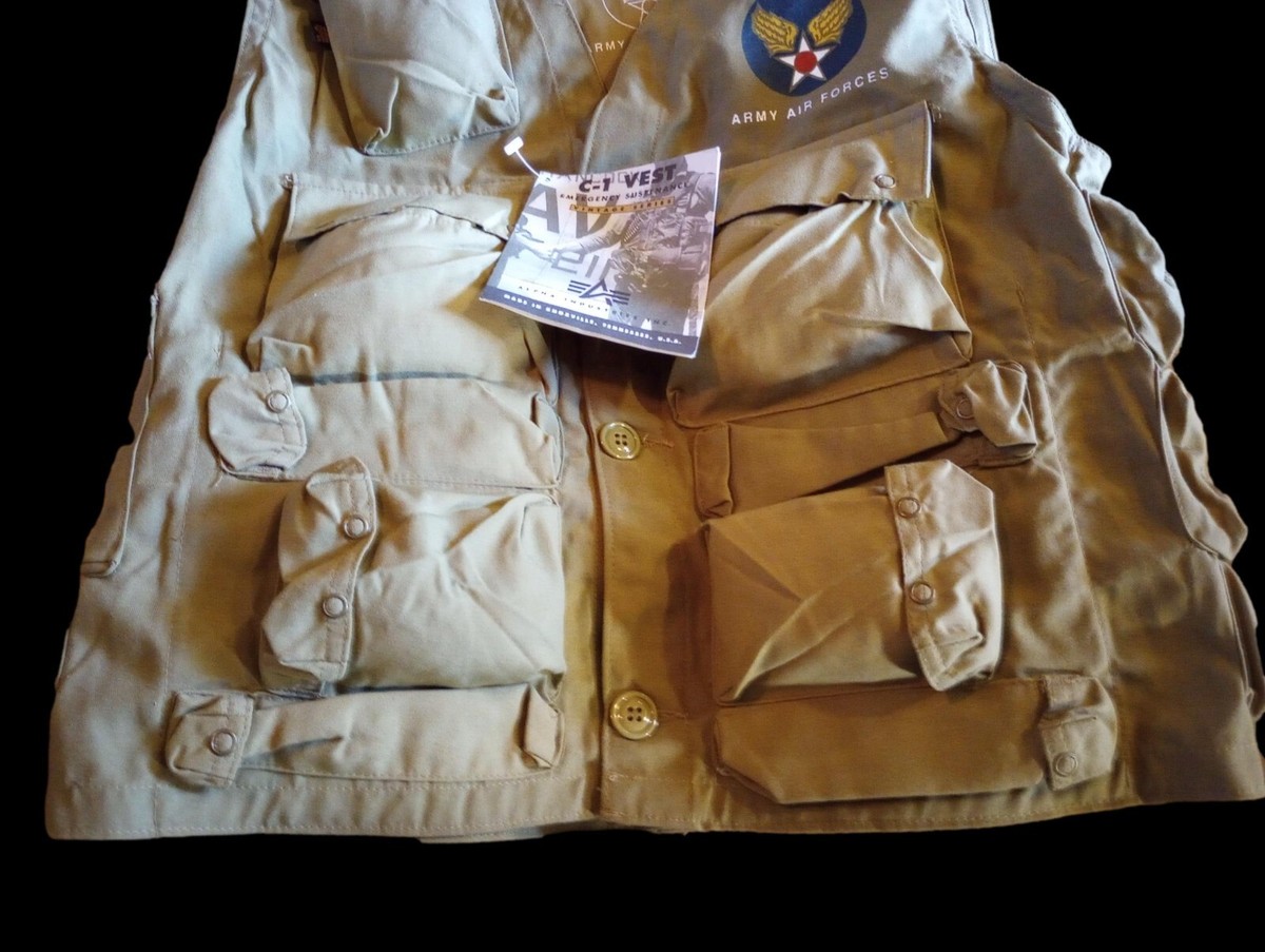 VINTAGE C-1 U.S ARMY AIR FORCE SUSTENANCE SURVIVAL VEST VINTAGE C-1 U.S ARMY AIR FORCE SUSTENANCE SURVIVAL VEST