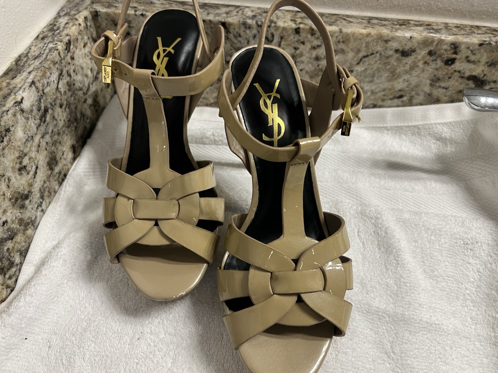 SAINT LAURENT YSL Tribute 105 sandalo pelle verniciata nudo tg 36