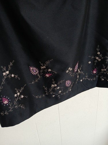 Vestido Kay Unger Petites Vintage Dos Piezas 100% Seda Talla 6 Negro Floral Con Cuentas - Imagen 8 de 19