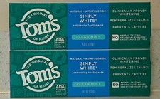 2 Tom's of Maine Simply White Natural Toothpaste Clean Mint, 4.7 oz TOMS