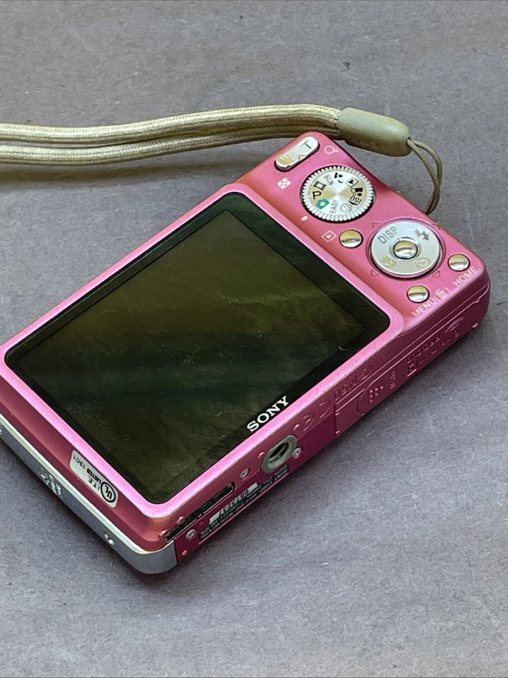 Vintage Sony Cyber-shot DSC-W220 Pink Digital Camera 12.1MP! - Image 4 of 4