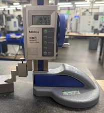 Mitutoyo ABSOLUTE Digimatic Height Gage 570-312