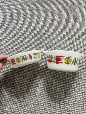 2x Vintage JAJ Pyrex weiß Servierschalen Ernte Gemüse Geschirr