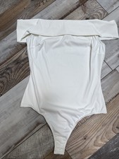 ASTR The Label Off Shoulder Cream Bodysuit Sz L