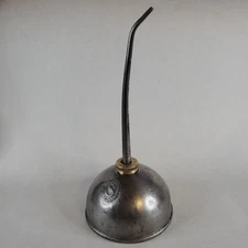 Embossed "S" Standard Supply Company Equipment Thumb Press Oiler Metal Oil Can 