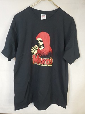 Makos Retired Surfers Bar & Grill Philadelphia Men's  Large T-shirt Skull Pbr