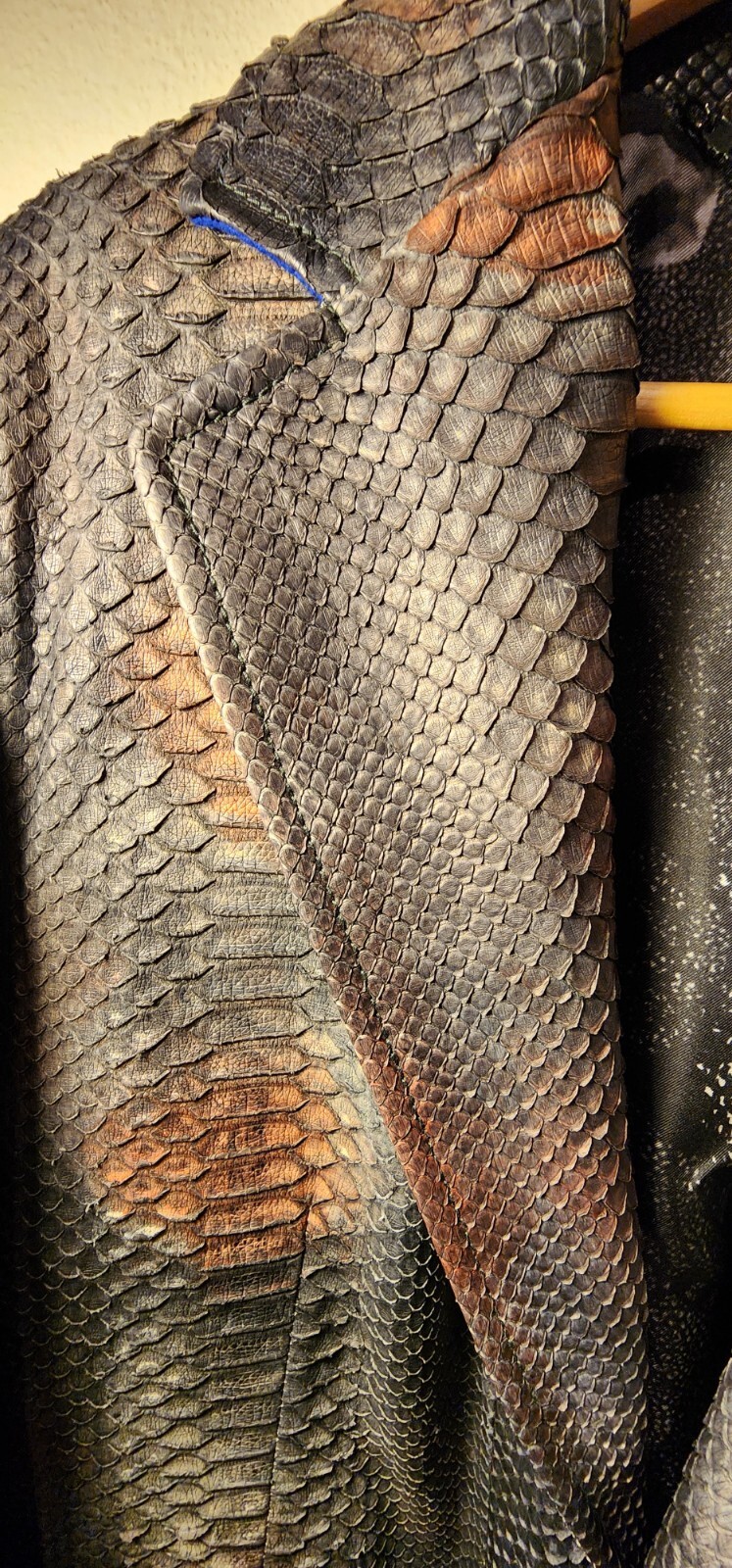 ANGELO GALASSO PYTHON & LAMBSKIN DINNER JACKET SI… - image 4