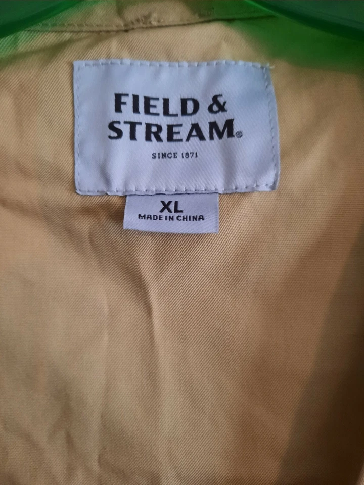 Men’s Field & Stream Khaki Fly Fishing Vest Size XL - Image 3 of 4