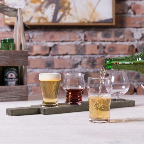 5Pc Craft Beer Tasting Flight Set with 4 Glasses & Gray Wood Paddle Serving Tray - Imagen 1 de 6