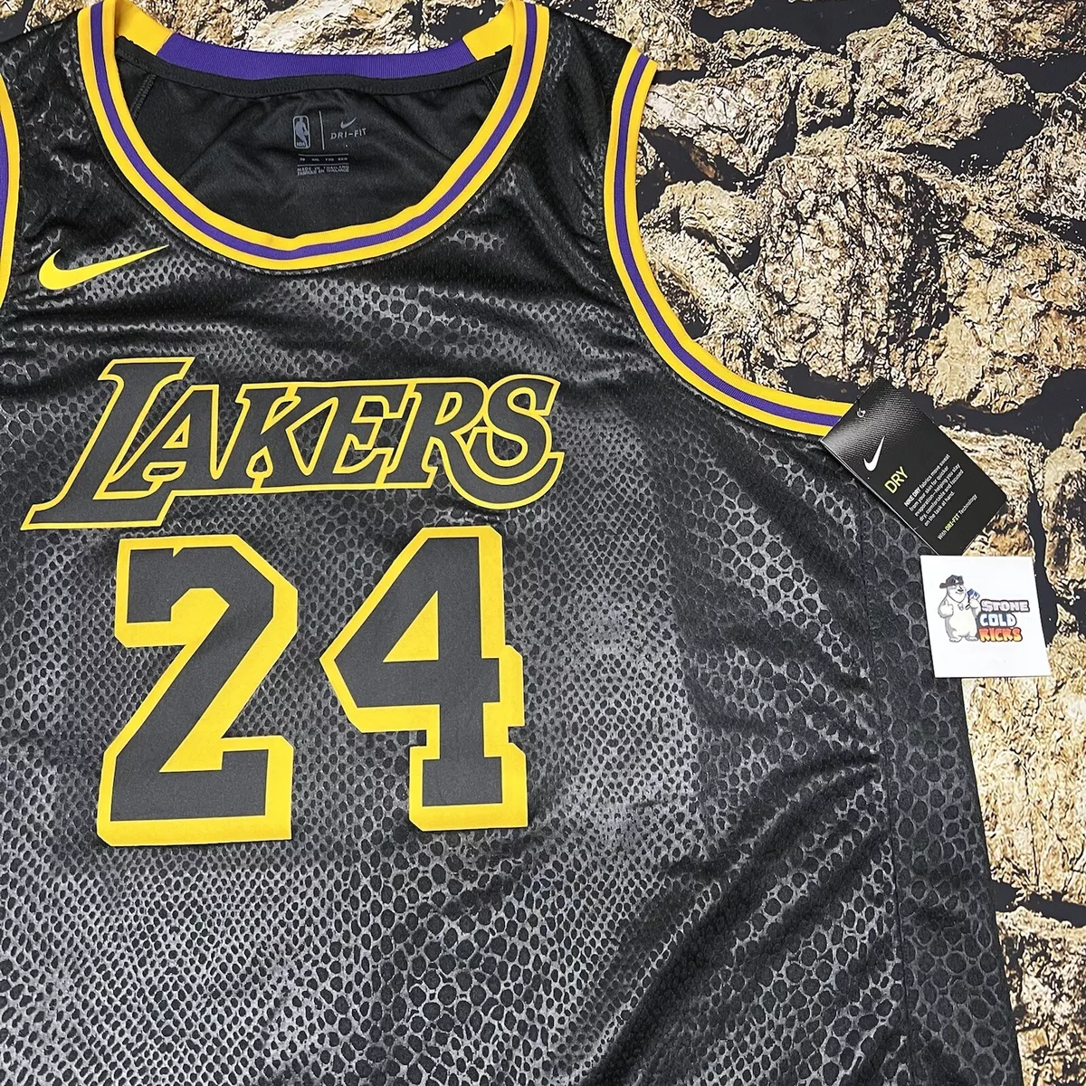 Nike Kobe Bryant City Edition Swingman Jersey (los Angeles Lakers) Men's Nba  Jersey in Black for Men