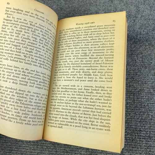Crescent by Laurie Devine (Paperback, 1990) - Picture 7 of 7