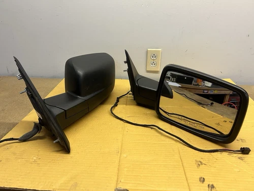 Dodge 1500 2500 Rear View Door Mirrors