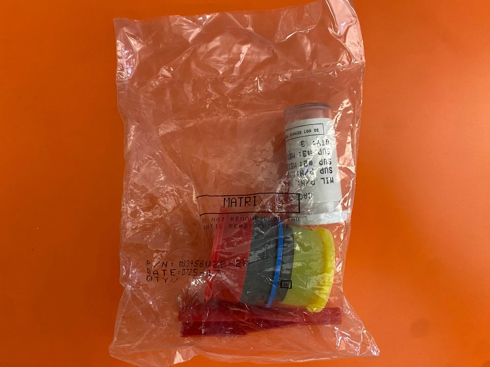 Matrix/Amphenol Circular MIL Spec Connector 3P Plug Pin MS3456W22-2P - Image 2 of 4