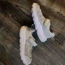 Grey And Pink Girls Under Armor Shoes Size 7 K