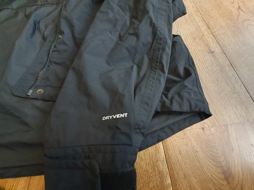 The North Face Dryvent women's black cropped jacket size M - Picture 11 of 13