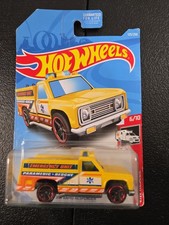 2019 Hot Wheels #123 HW Rescue-Emergency Unit RAPID RESPONDER Yellow w/BlackMC5s