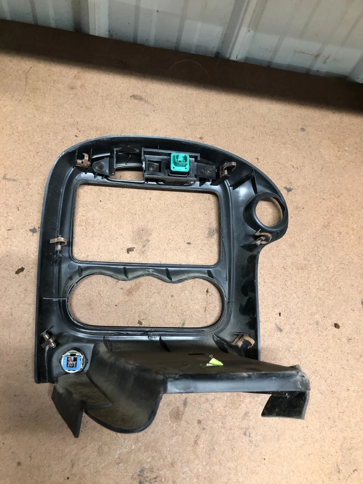 Pontiac Grand Am 1999-2005 tablero central radio aire acondicionado climatizador bisel OEM negro Foto 4 de 4