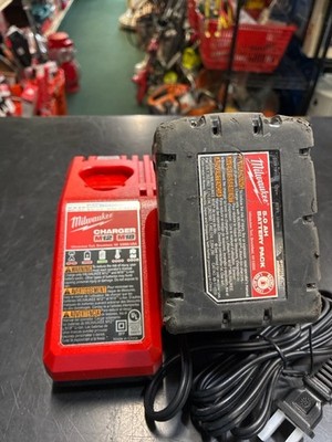 Milwaukee M18 18V Red Lithium XC5.0 BATTERY 48-59-1852 CHARGER (HPB028512)