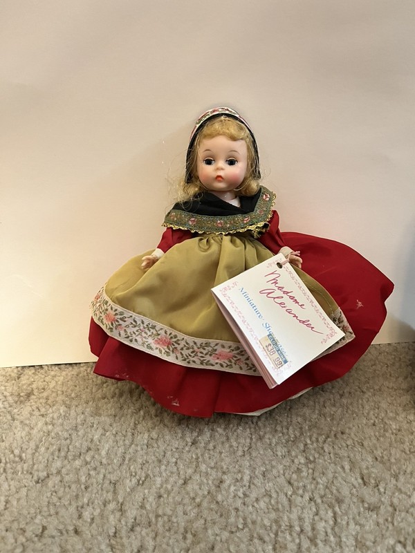Vintage Madame Alexander Swedish #392 Miniature Showcase Doll w/ Box & Tag