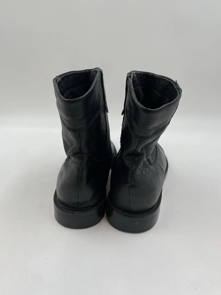 Eddie Bauer Black Leather Pull On Ankle Boot Bootie Riding Women's Size 11 - Image 4 of 4