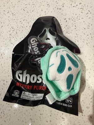 CultureFly Ghost Face Mystery Plush Bag Clip