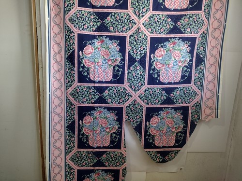 FLOWER BASKET 2 BLOCK PANEL WITH DOUBLE BORDER-COTTON - Picture 2 of 5