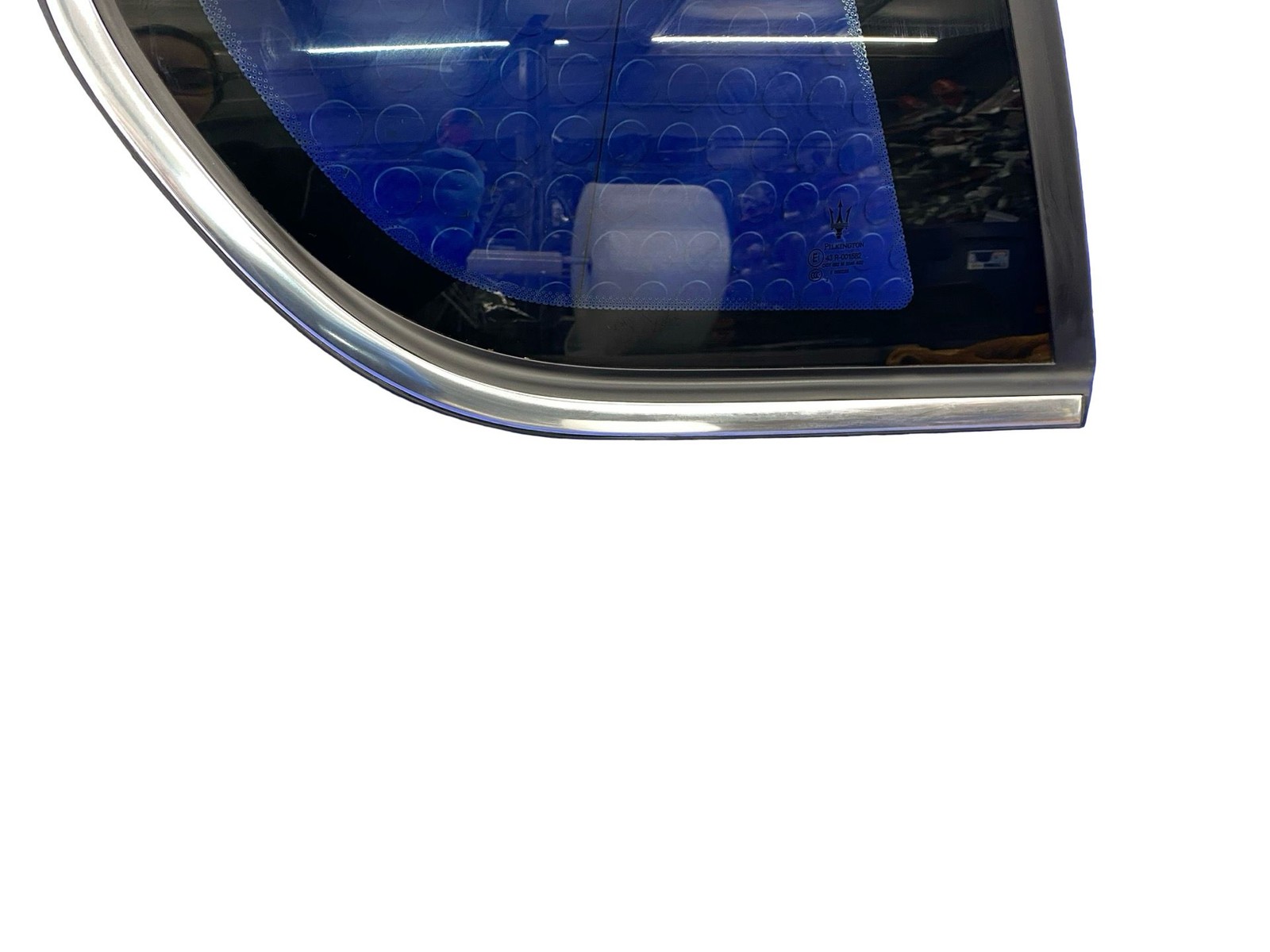 2008-2019 Maserati Granturismo Coupe Rear Rh Quarter Window Glass W/ Chrome Trim