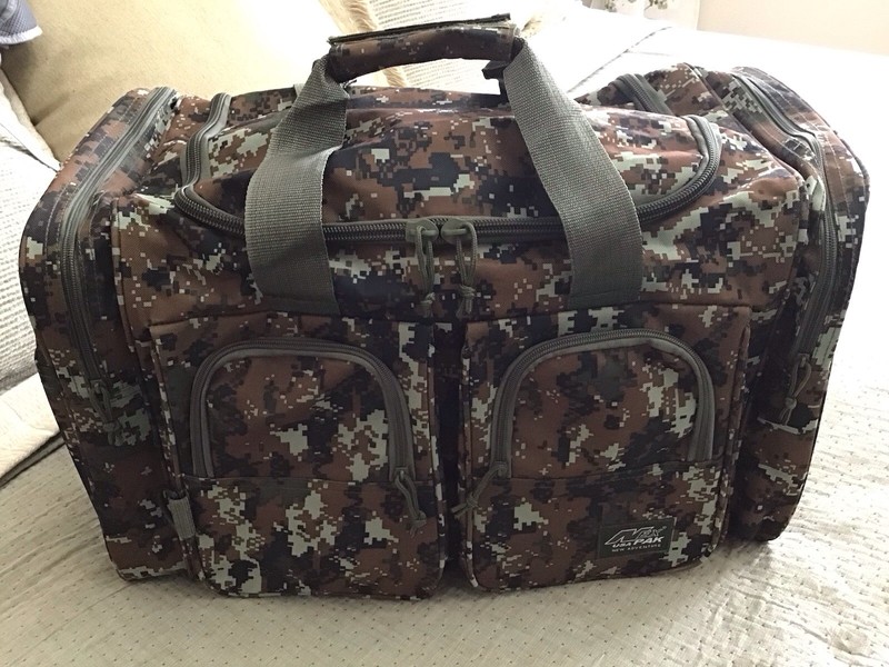New NEXPAK USA Duffle Bag, GREEN Digital CAMO, 22x13x11