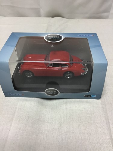 Oxford Diecast Carmen Red Jaguar XK150 FHC JAGXK150003 1:43 T10