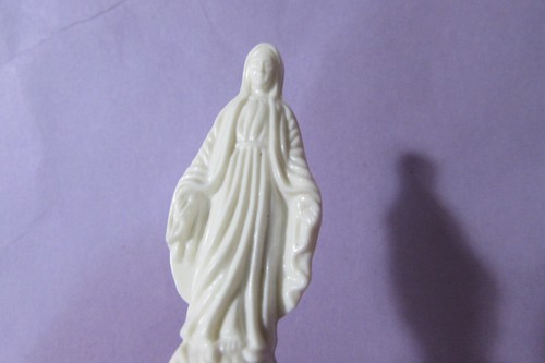 NEU/unbenutzt 6 1/2" lang SELIGE JUNGFRAU MARY Kunststoff Brieföffner - Bild 4 von 7