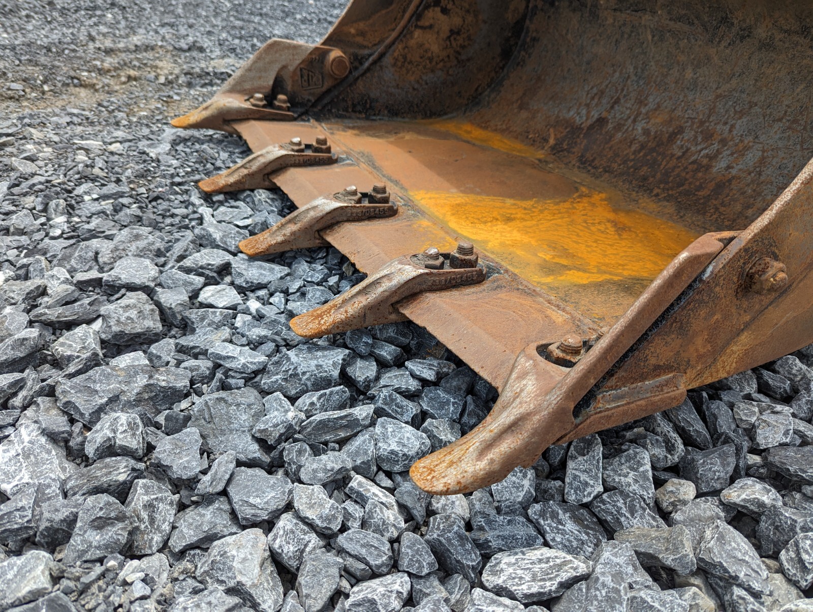 36" JCB Mini Excavator Bucket; 45 mm Pins; Fits JCB 48Z, 50Z, 55Z