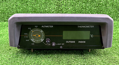 トモページ Toyota Landcruiser FJ70 Series Altimeter with Thermometer Oem Rare