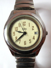 VERY NICE WOMENS FOSSIL QUARTZ WRISTWATCH 50M DATE 50M MODEL 45 CL-1020 RUNS