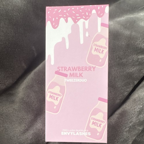 Envylashes Strawberry Milk Tweezerduo Pink Tweezers Textured Grip