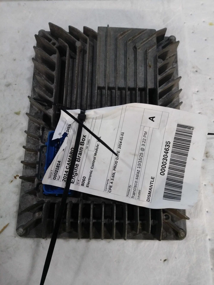 2014 Chevrolet Camaro Engine Control Module ECM 3.6L Black OEM Used - Изображение 2 из 4