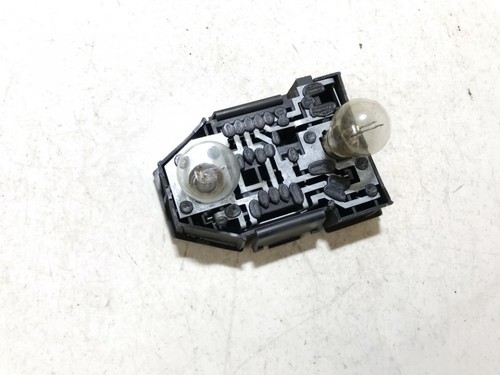 333945257 Lampenträger Rücklicht Rückleuchte innen Heckklappe  DE740819-45