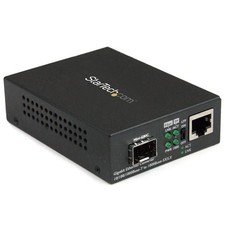 StarTech.com Multimode / Single Mode Fiber Media Converter - Open SFP Slot - 10/