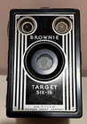 Kodak Brownie Target Six-16 Box Camera, Working Shutter, Excellent Condition. — photo 1