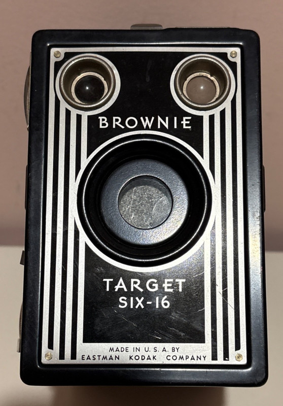 Kodak Brownie Target Six-16 Box Camera, Working Shutter, Excellent Condition.