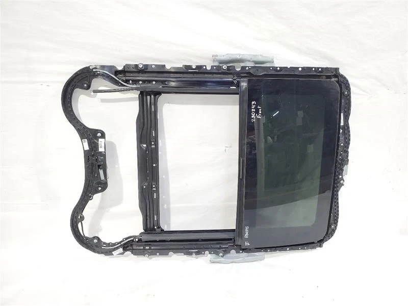 Conjunto completo techo corredizo panorámico vidrio OEM 2014 2015 2016 BMW 328i GT  Foto 3 de 4