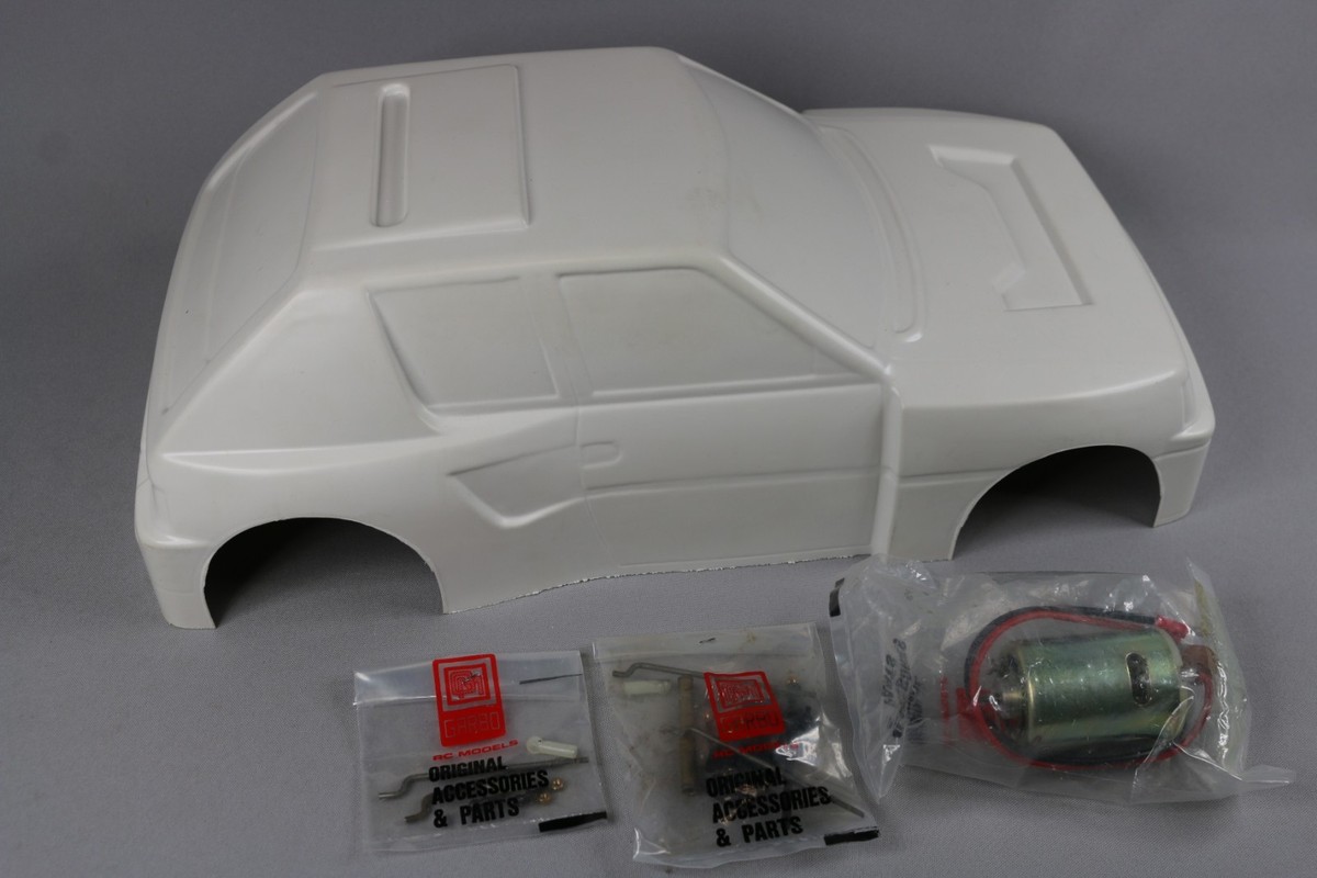 Maquette voiture : Kit complet : Peugeot 205 EV2 - Heller - Rue des Maquettes