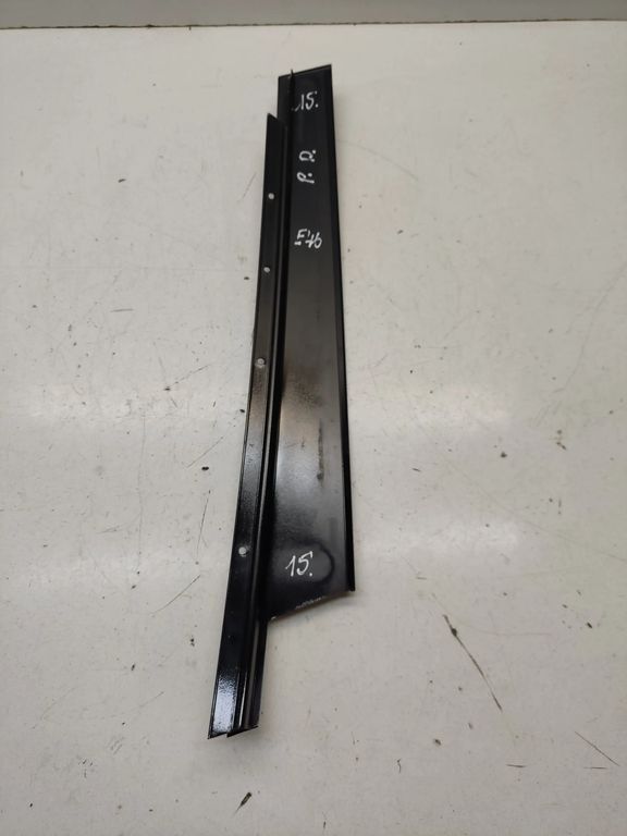 BMW 3 E46 2002 Front right front door trim molding AAA19039 eBay