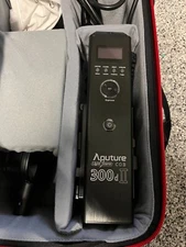 Aputure COB 300D Mark II 300D II Led Video Light V-Mount CRI97+ TLCI97+ 55000lux