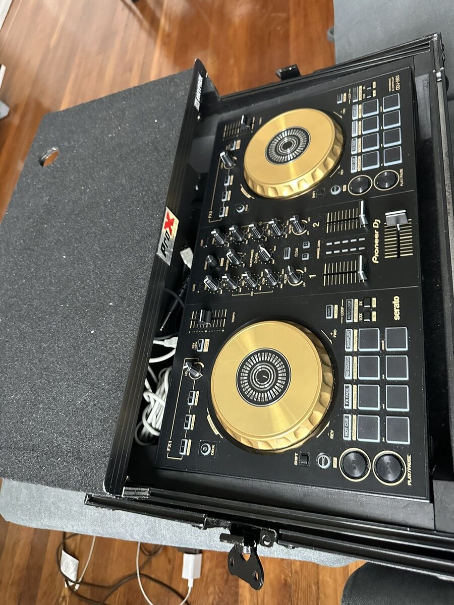 Pioneer DJ DDJ-SB3-N DJ Controller - Black + Case Pioneer DJ DDJ-SB3-N DJ Controller - Black + Case
