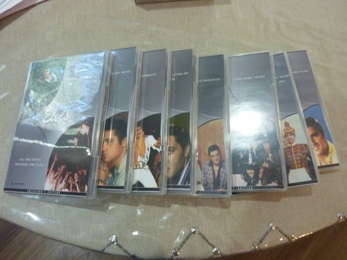 ELVIS PRESLEY 25TH ANNIVERSARY THE DEFINITIVE COLLECTION 8 DVD BOX SET EXCELLENT - Picture 6 of 7